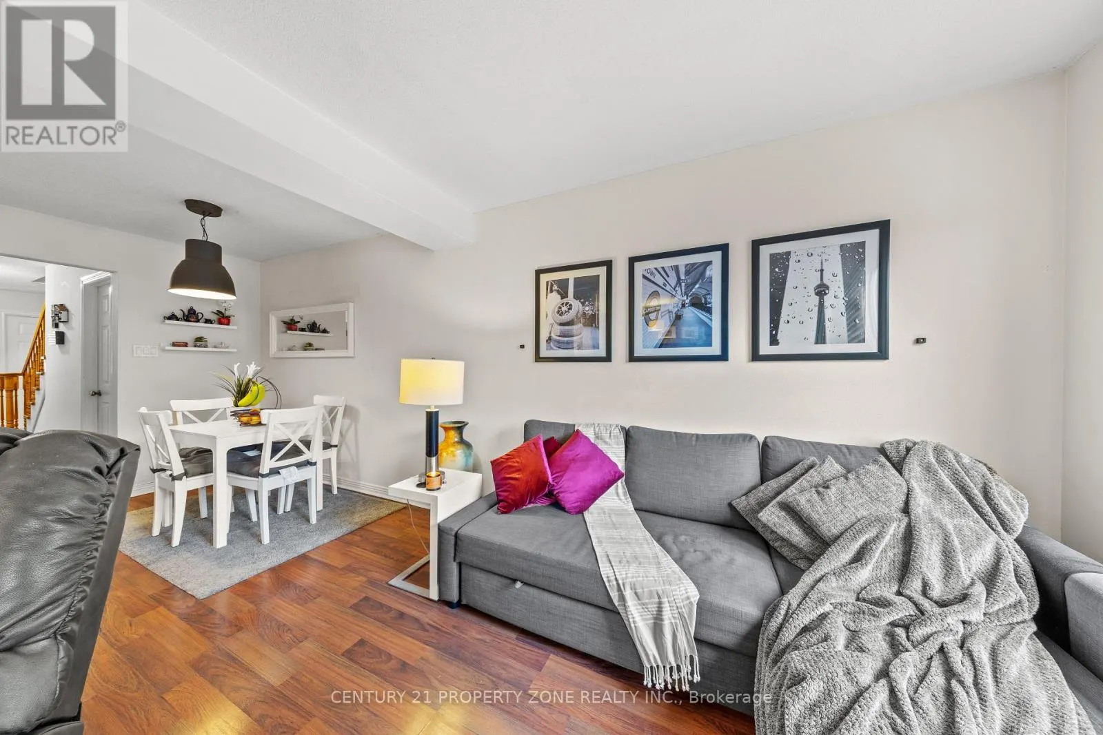 2 - 280 LIMERIDGE ROAD E