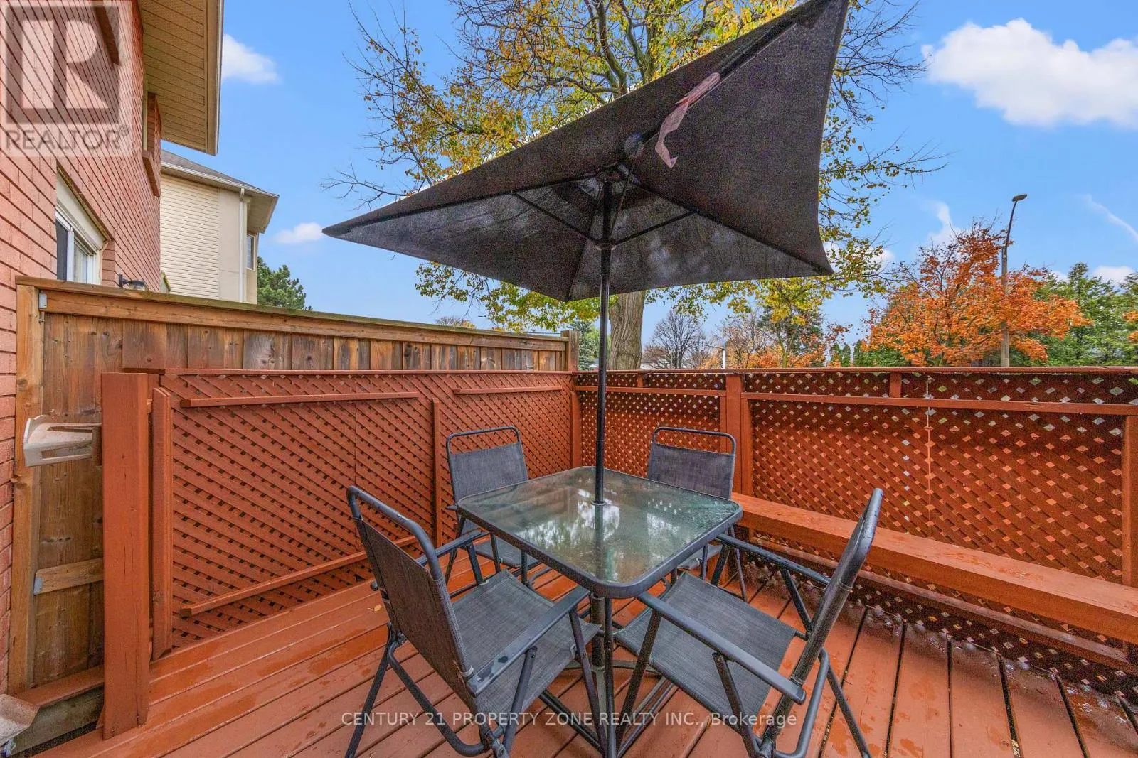 2 - 280 LIMERIDGE ROAD E