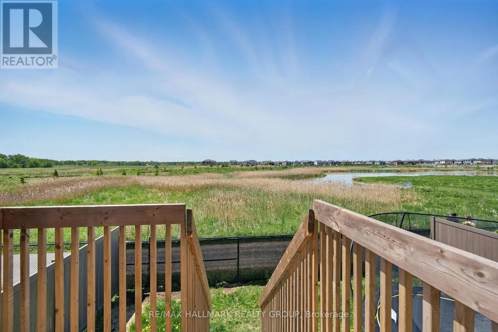824 HENSLOW'S CIRCLE