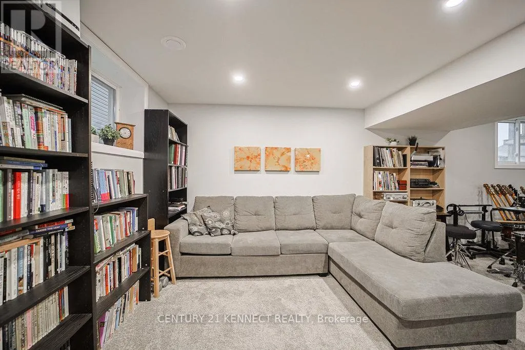 1520 BERKSHIRE DRIVE