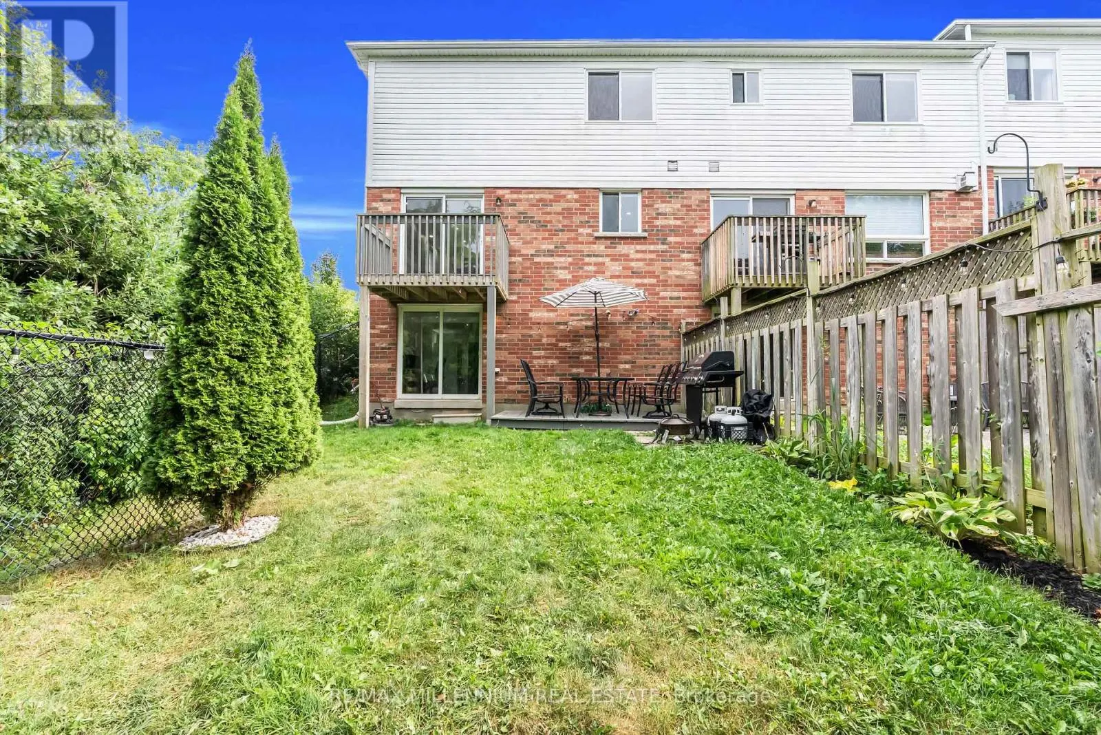 87 BLOOMINGTON DRIVE