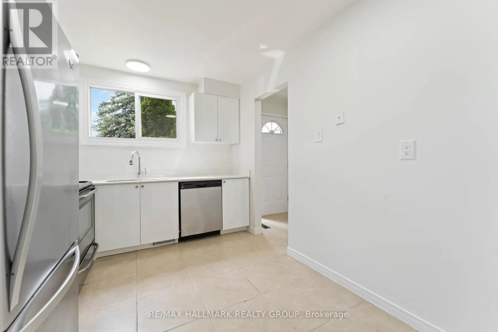317 - 1441 PALMERSTON DRIVE