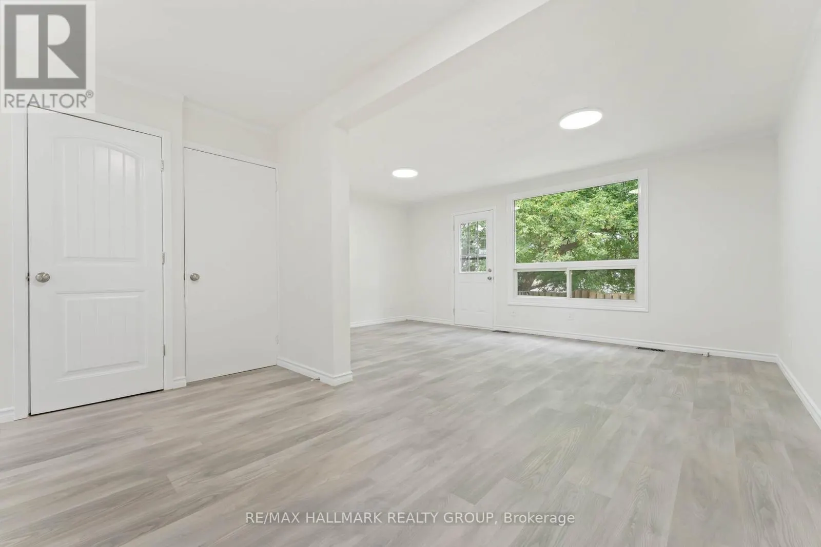 317 - 1441 PALMERSTON DRIVE