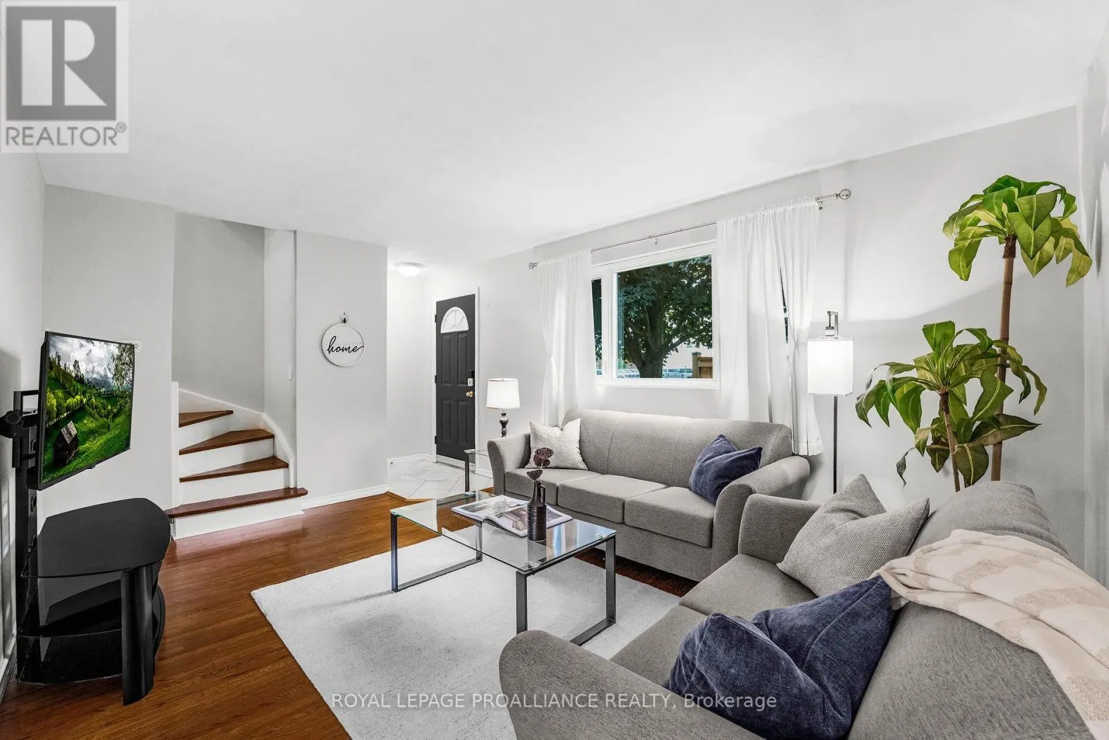 8 - 137 FURNACE STREET, #8