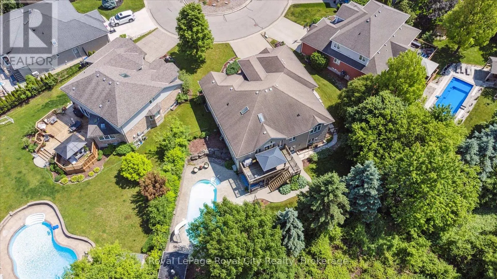 16 ELDERBERRY COURT