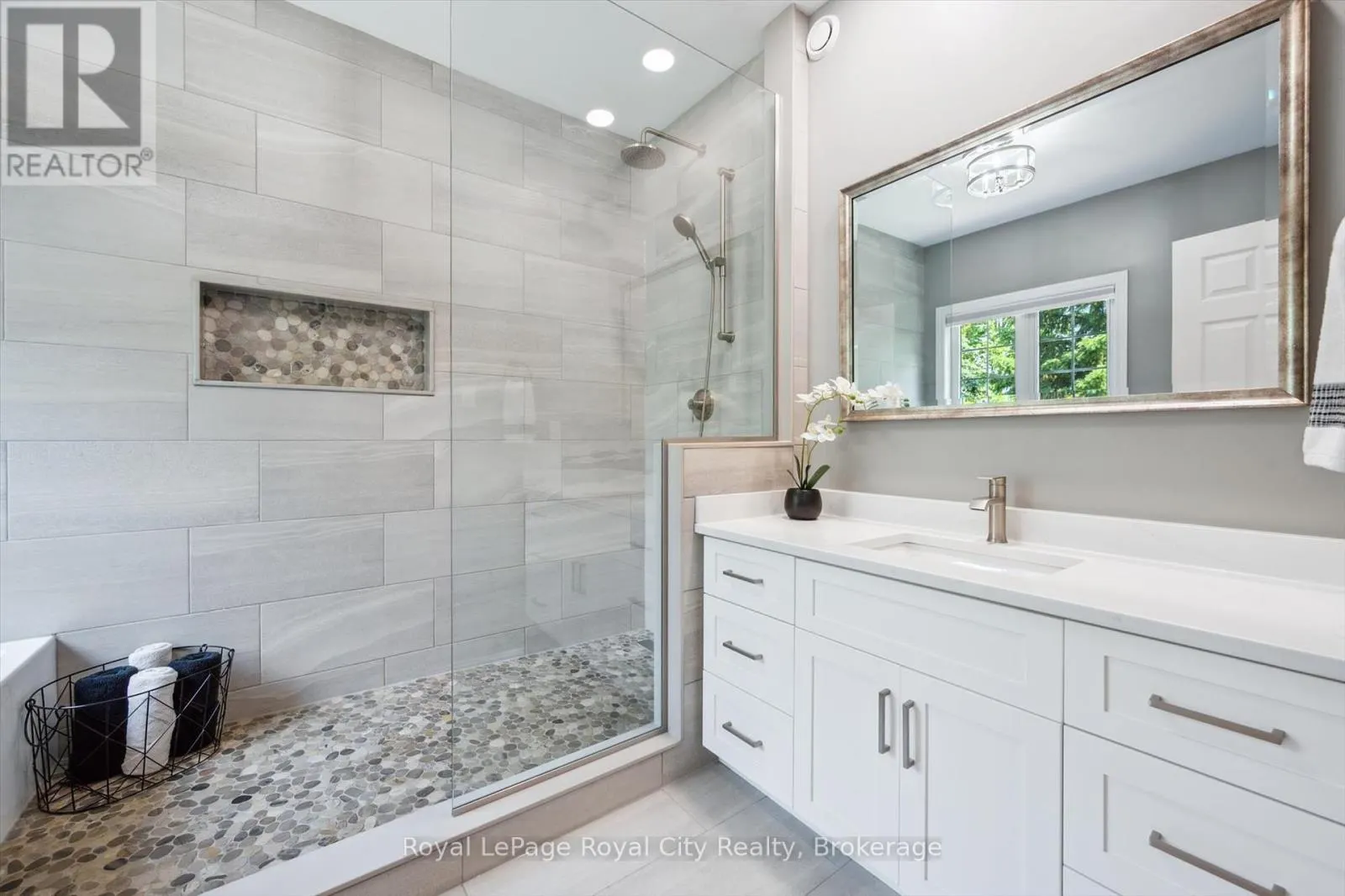 16 ELDERBERRY COURT
