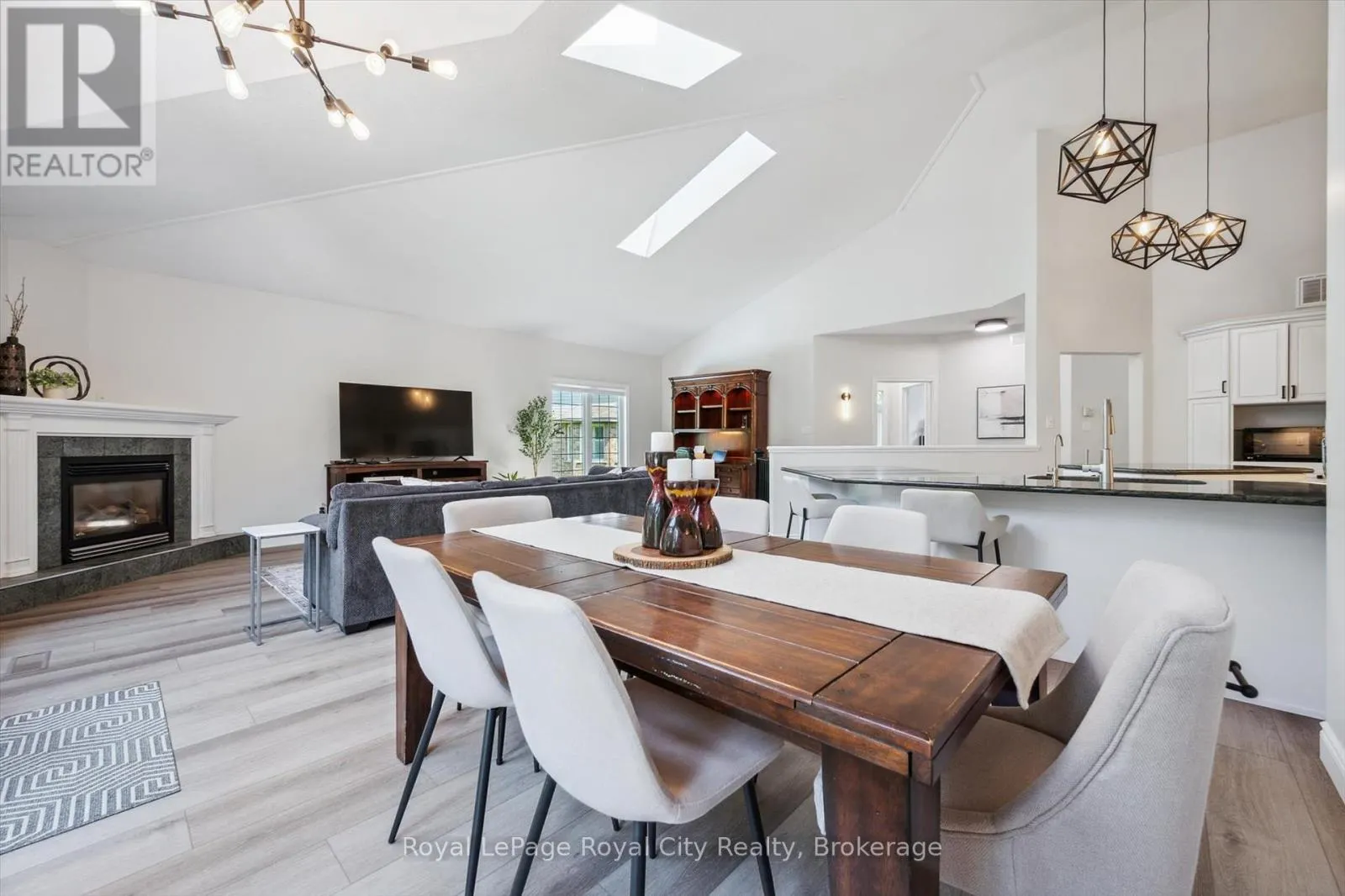 16 ELDERBERRY COURT