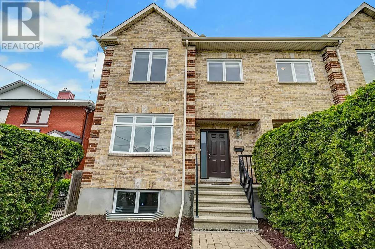 326 WOODROFFE AVENUE