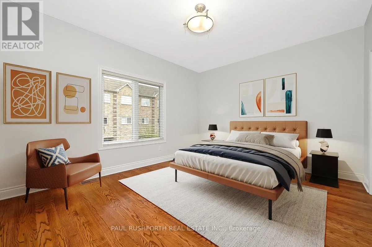 326 WOODROFFE AVENUE