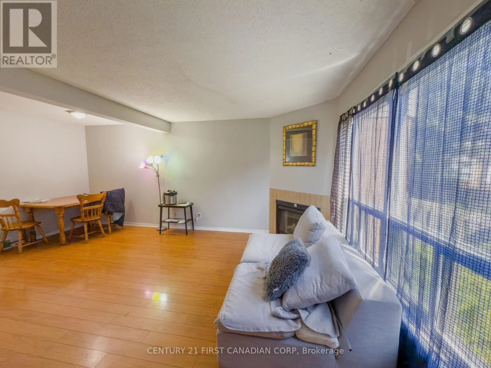 18 - 595 THIRD STREET, #18