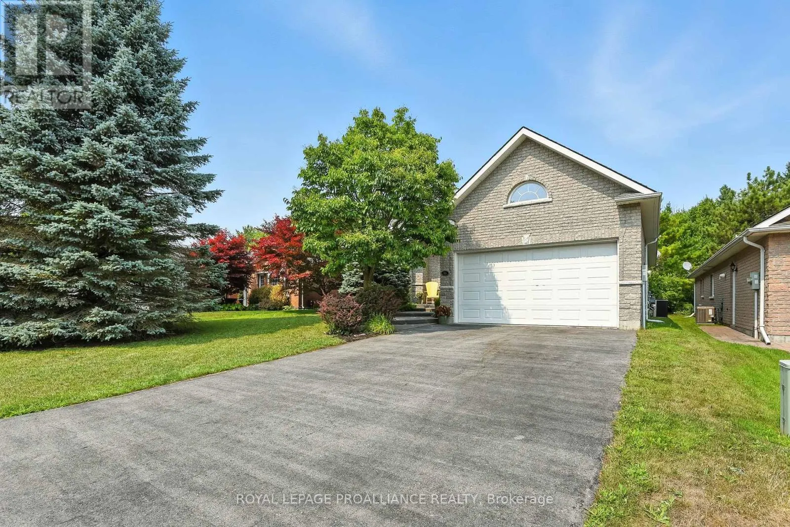 11 MILL POND COURT
