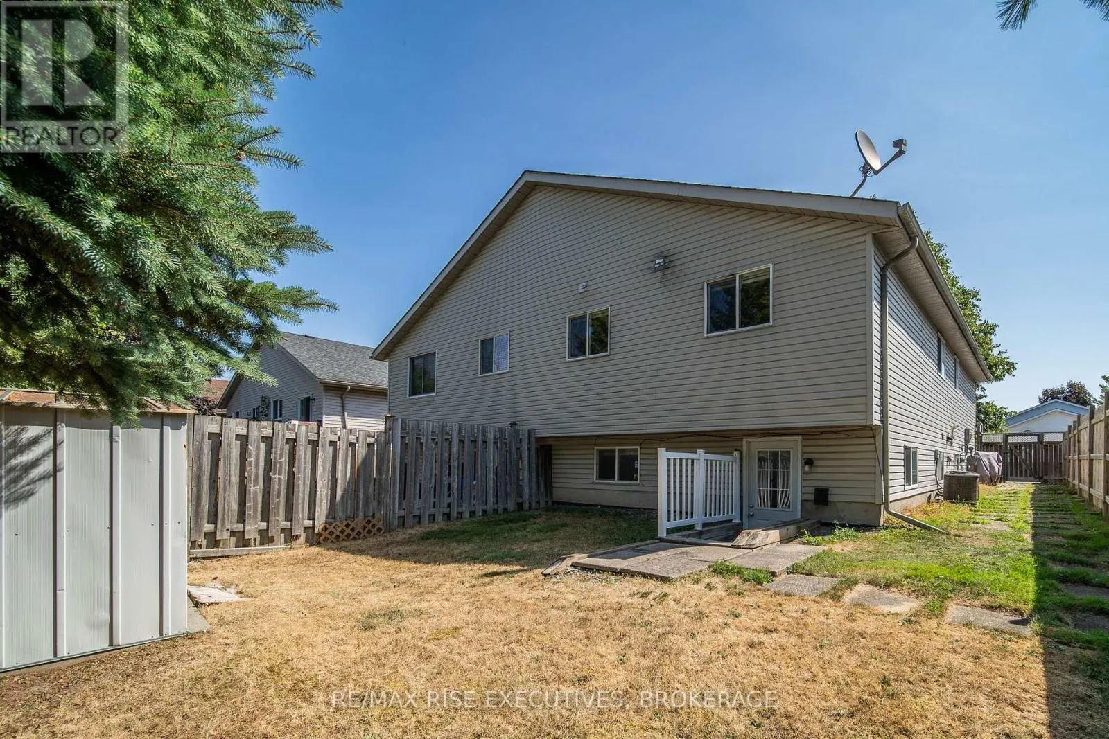 1279 BRACKENWOOD CRESCENT