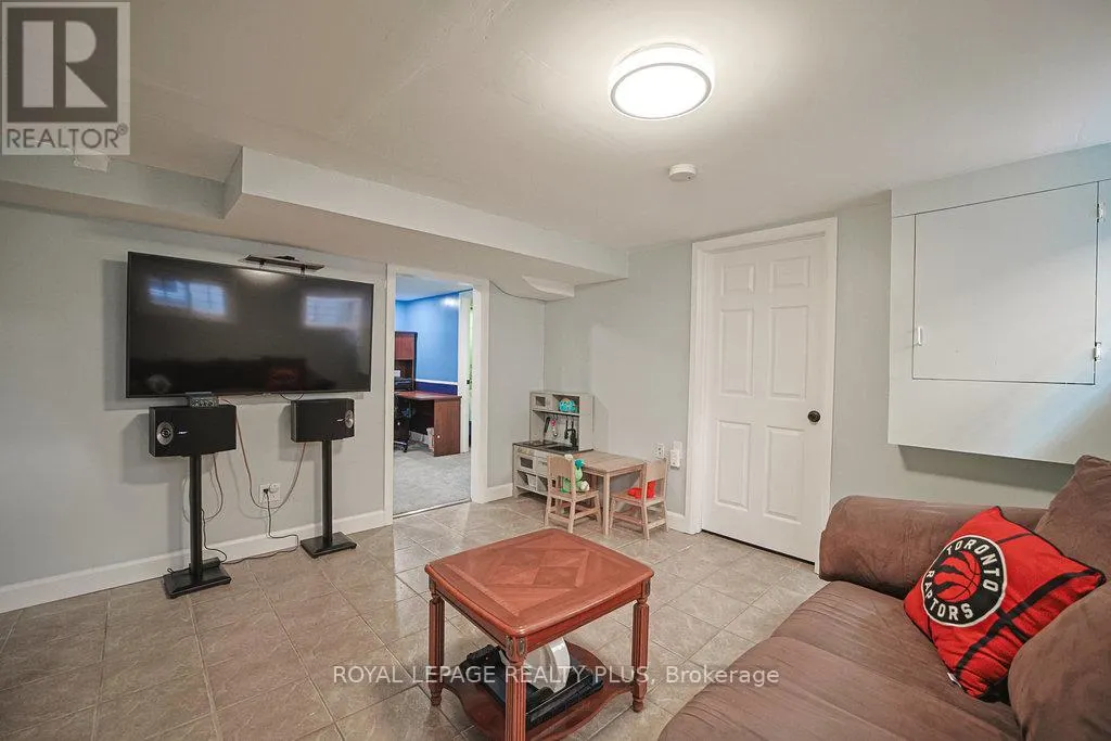 316 UPPER PARADISE ROAD