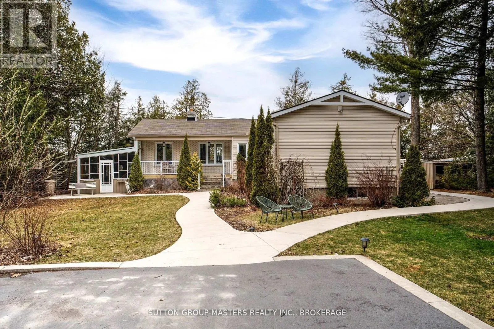 4496 RED MAPLE LANE
