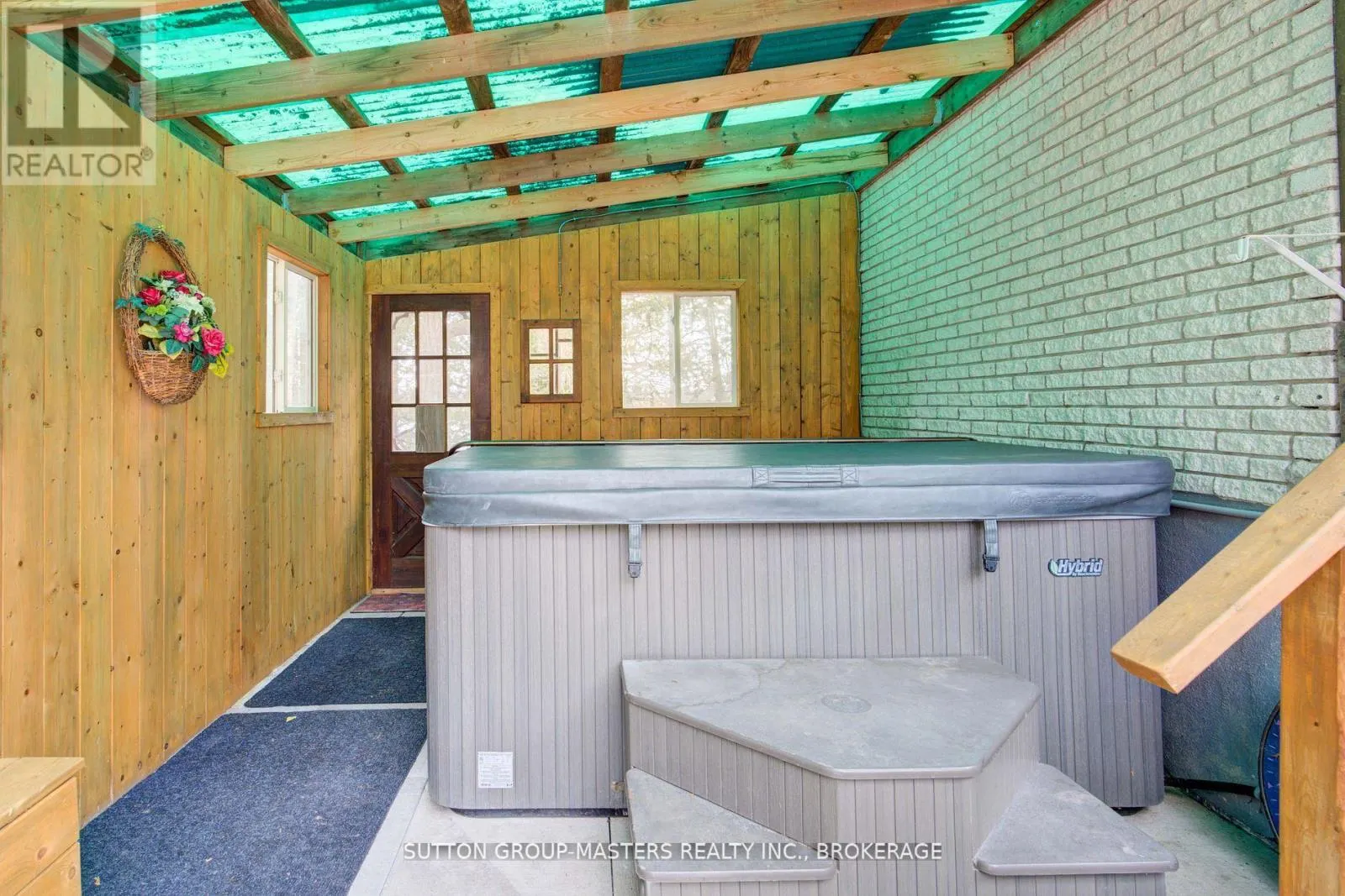 4496 RED MAPLE LANE