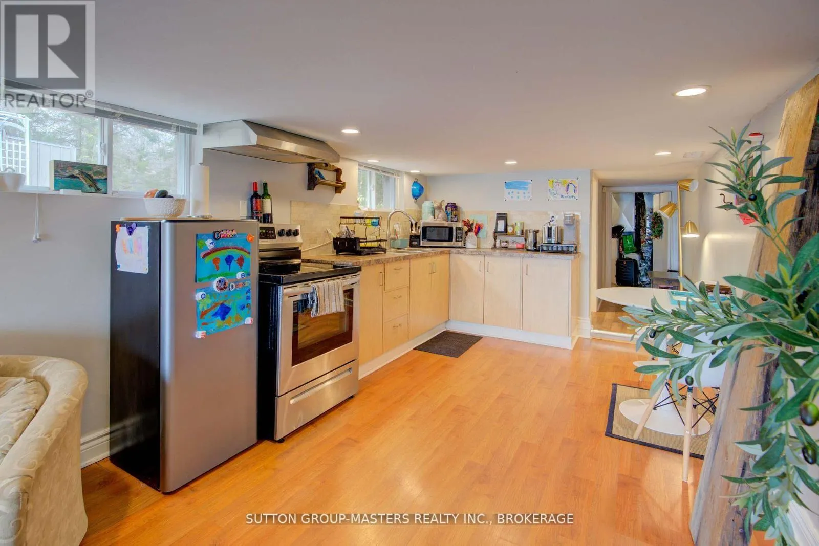 4496 RED MAPLE LANE