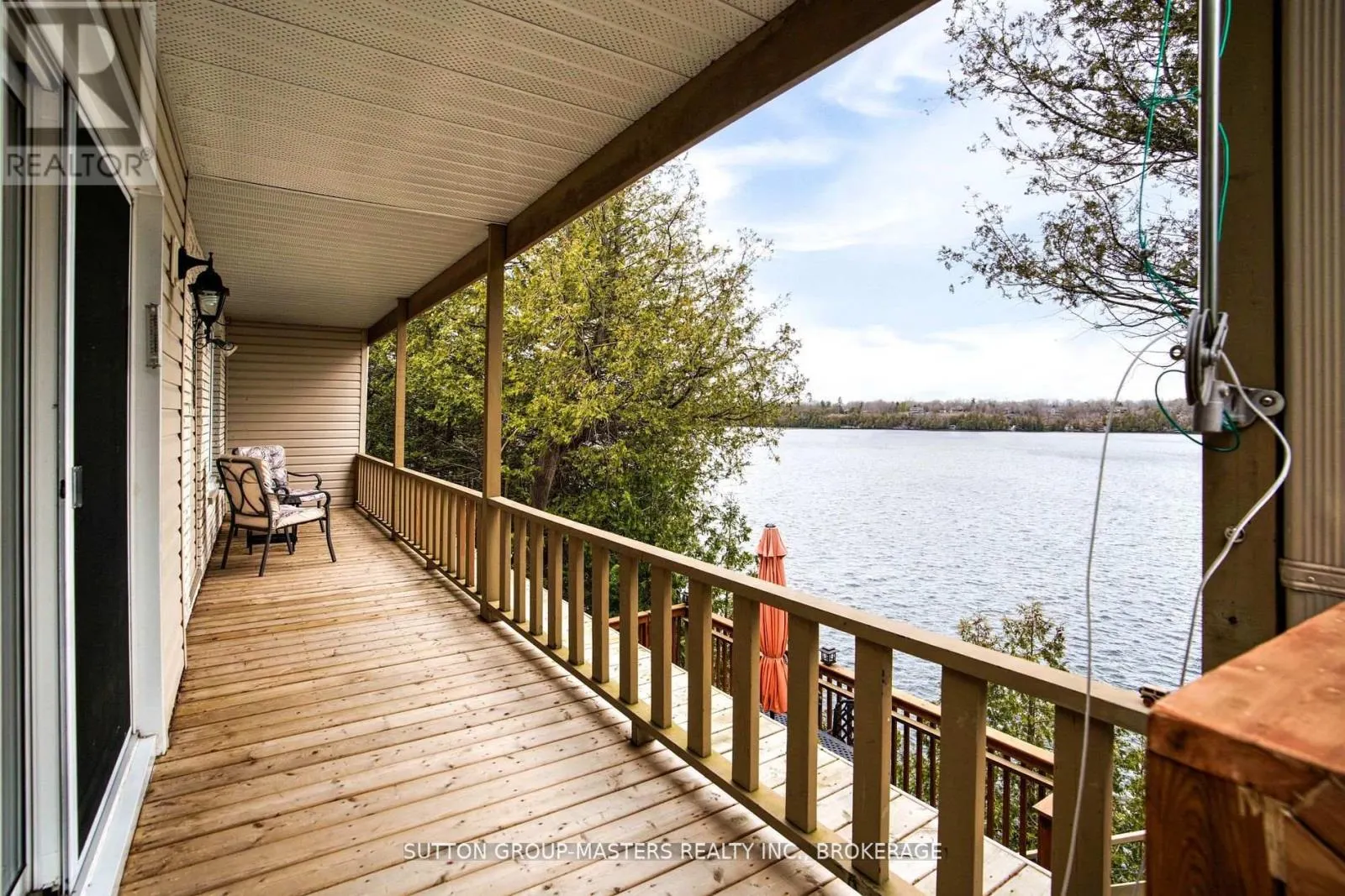 4496 RED MAPLE LANE