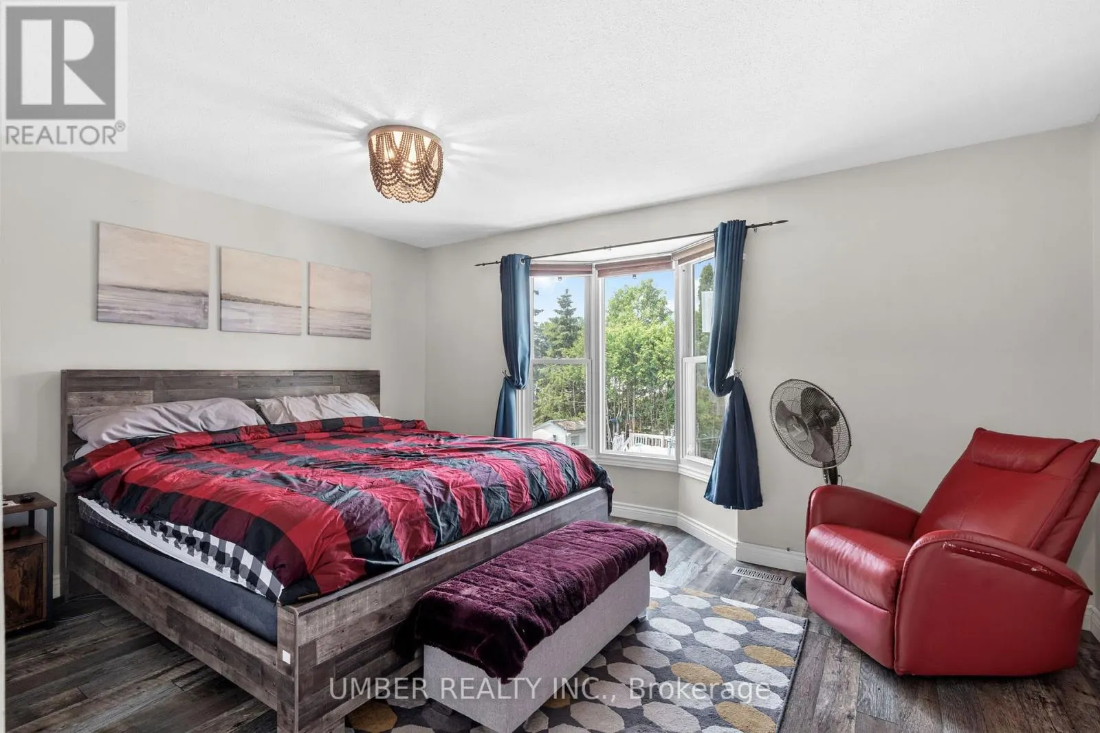 1130 ST EMMANUEL TERRACE