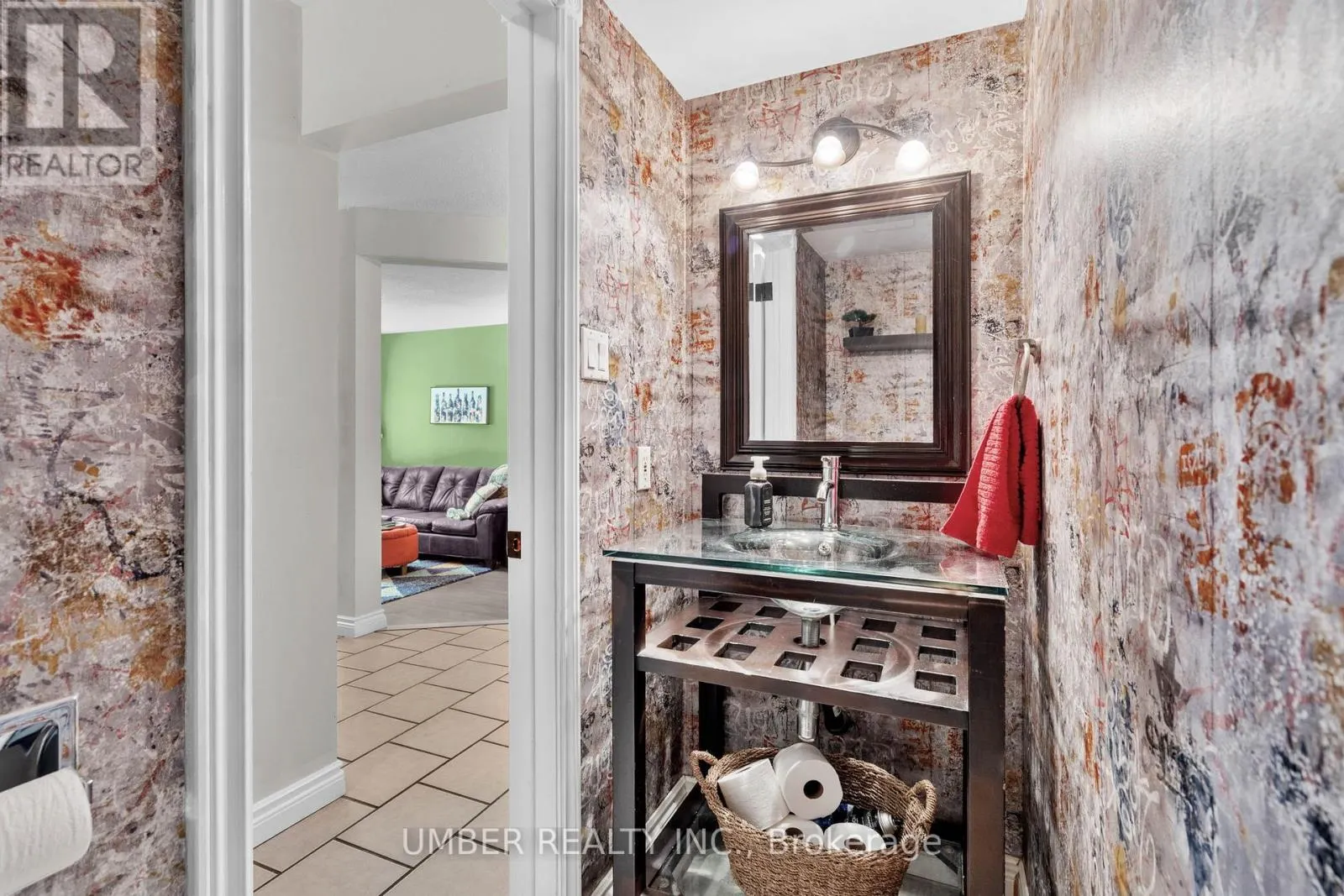 1130 ST EMMANUEL TERRACE