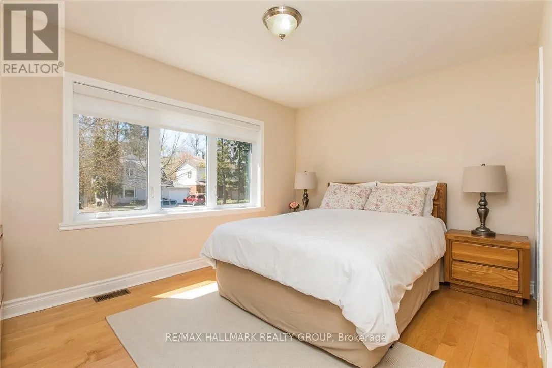 315 SUMMIT AVENUE