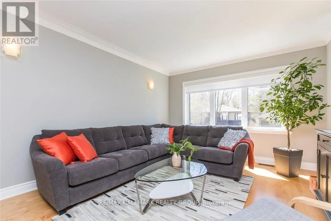 315 SUMMIT AVENUE