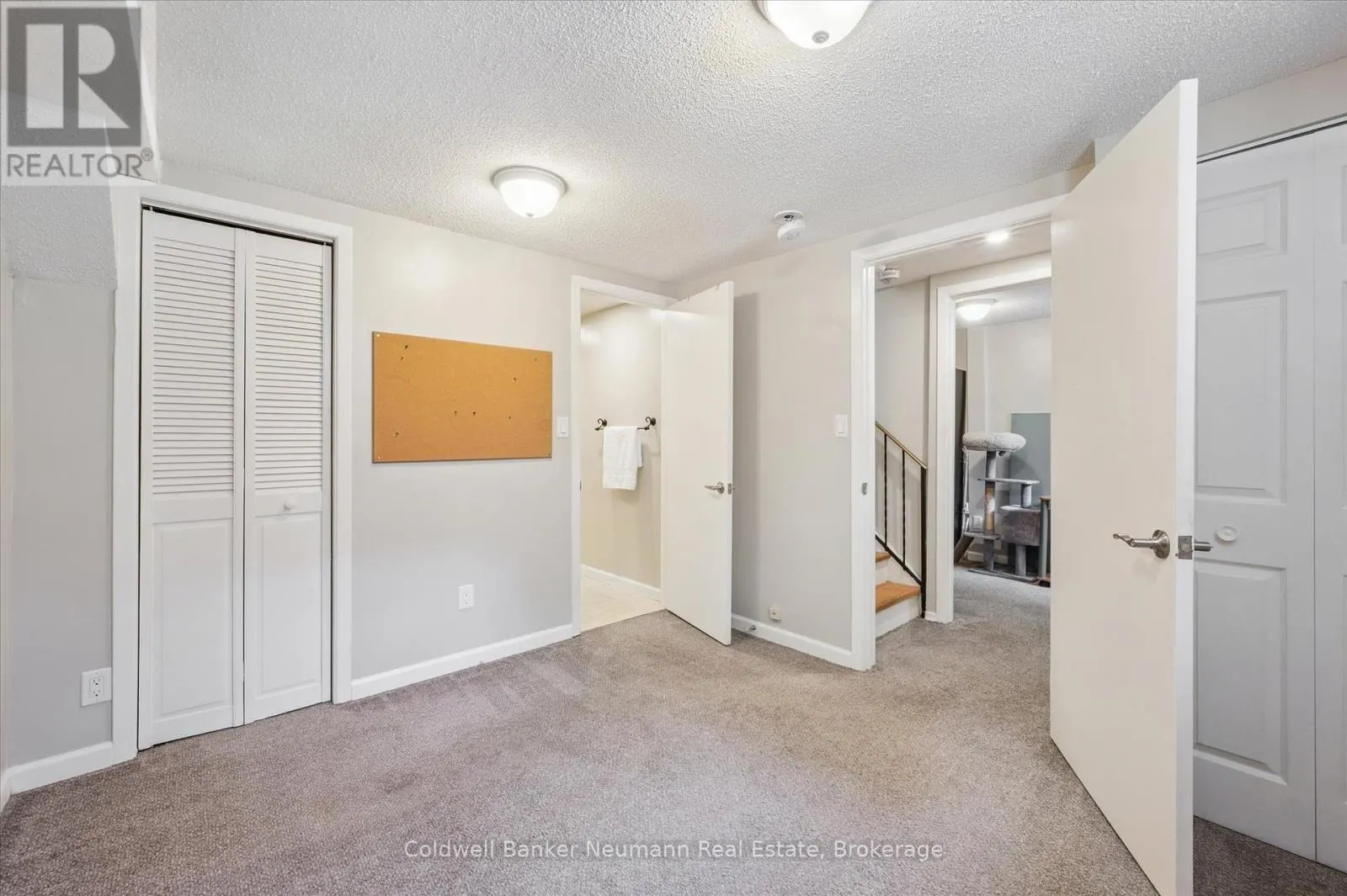 14 - 453 ALBERT STREET, #14