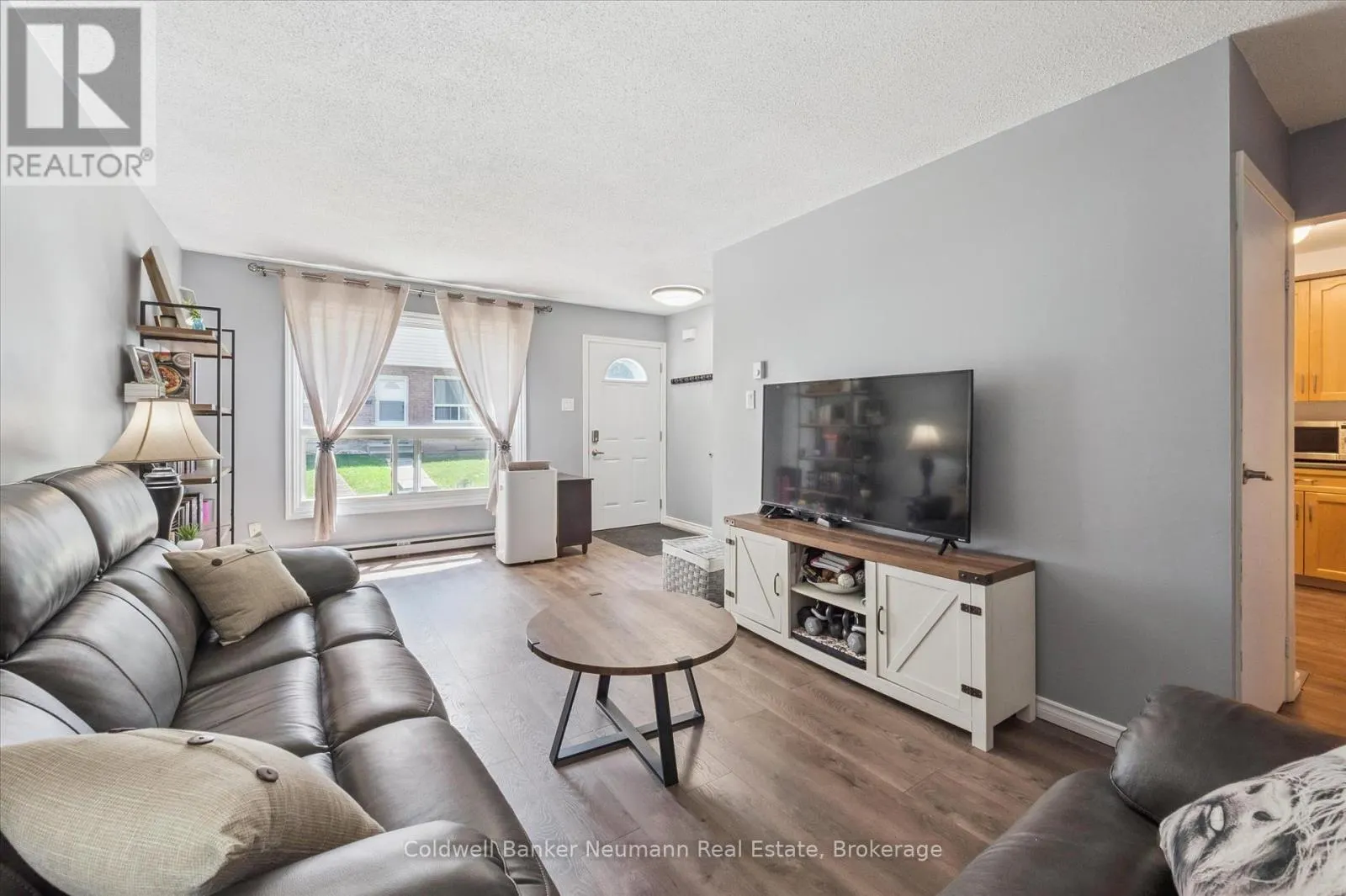 14 - 453 ALBERT STREET, #14