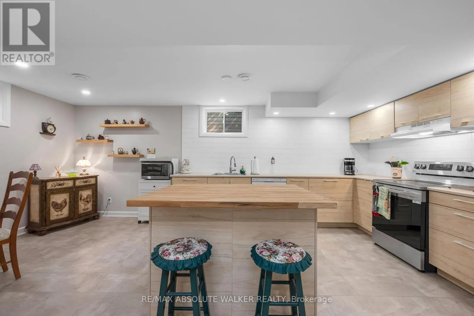 5 MELVA AVENUE
