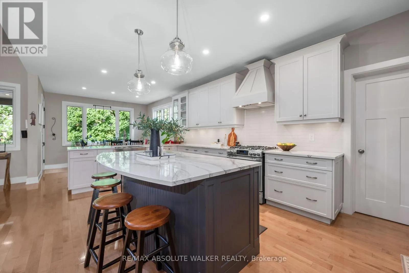 5 MELVA AVENUE
