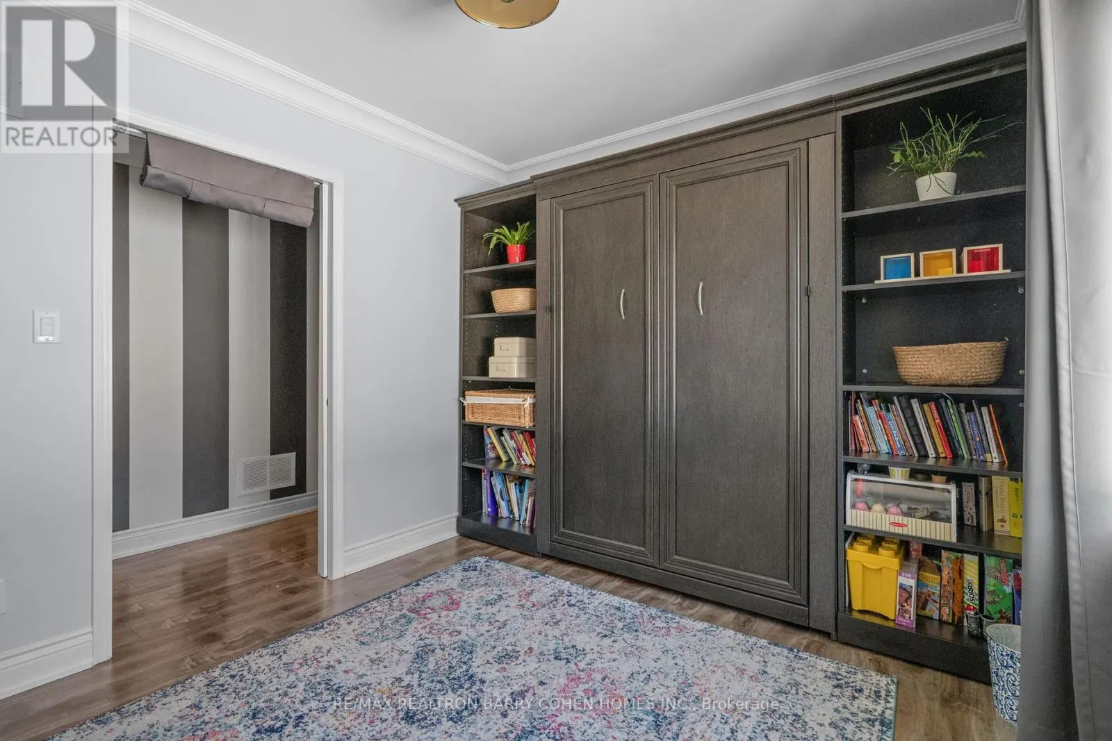 16 LAKESHORE DRIVE