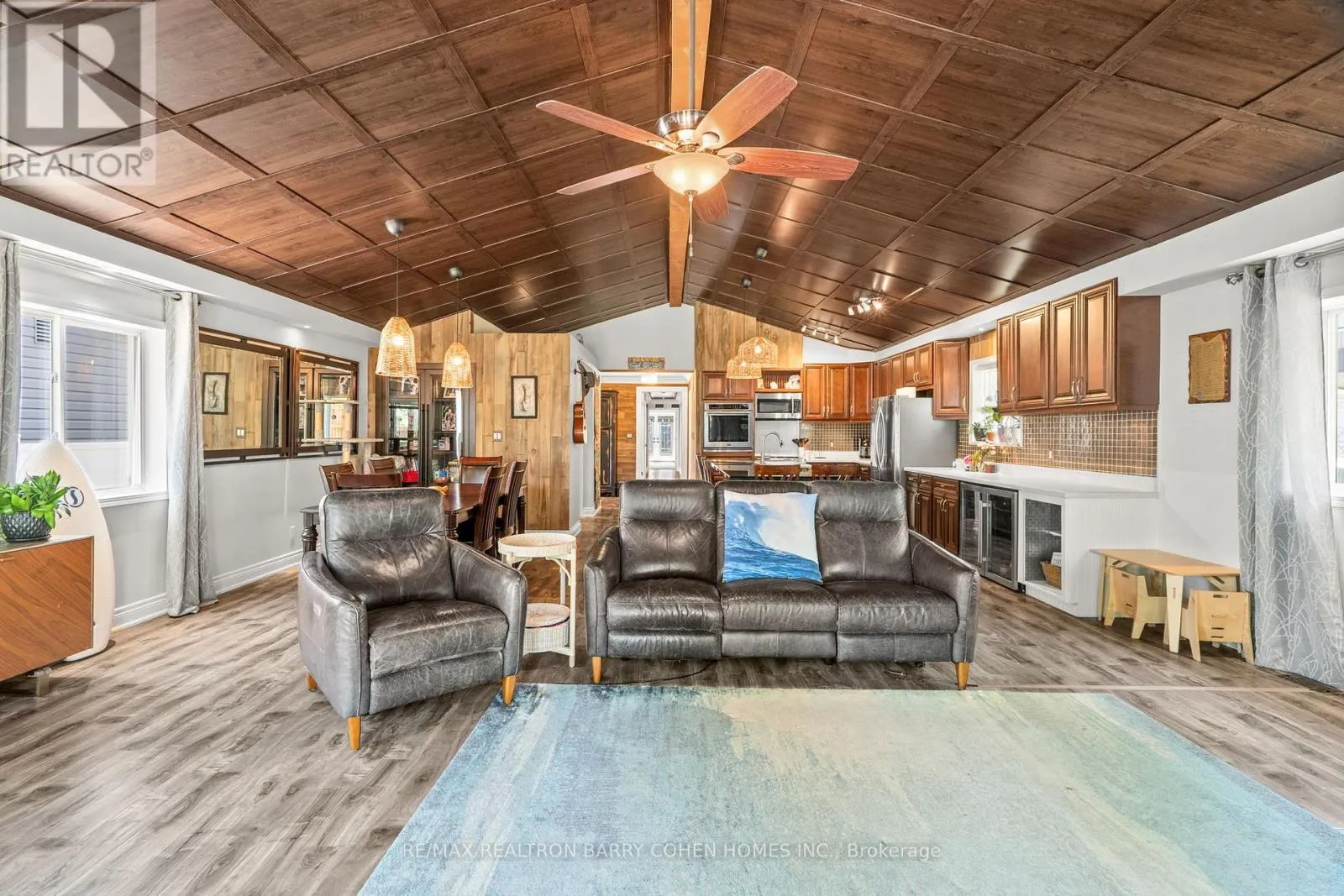 16 LAKESHORE DRIVE