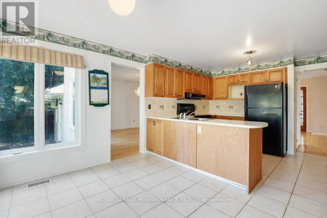 1870 ROBINWOOD PLACE
