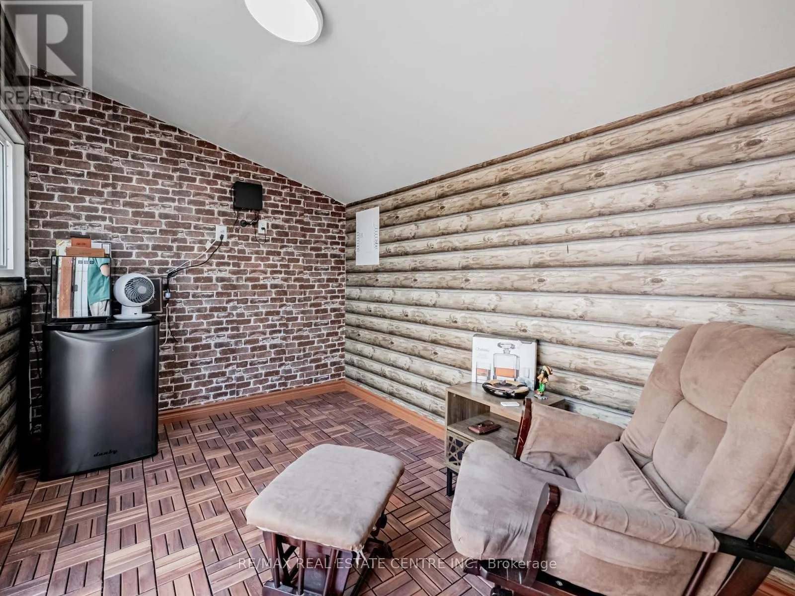 362 KERWOOD DRIVE