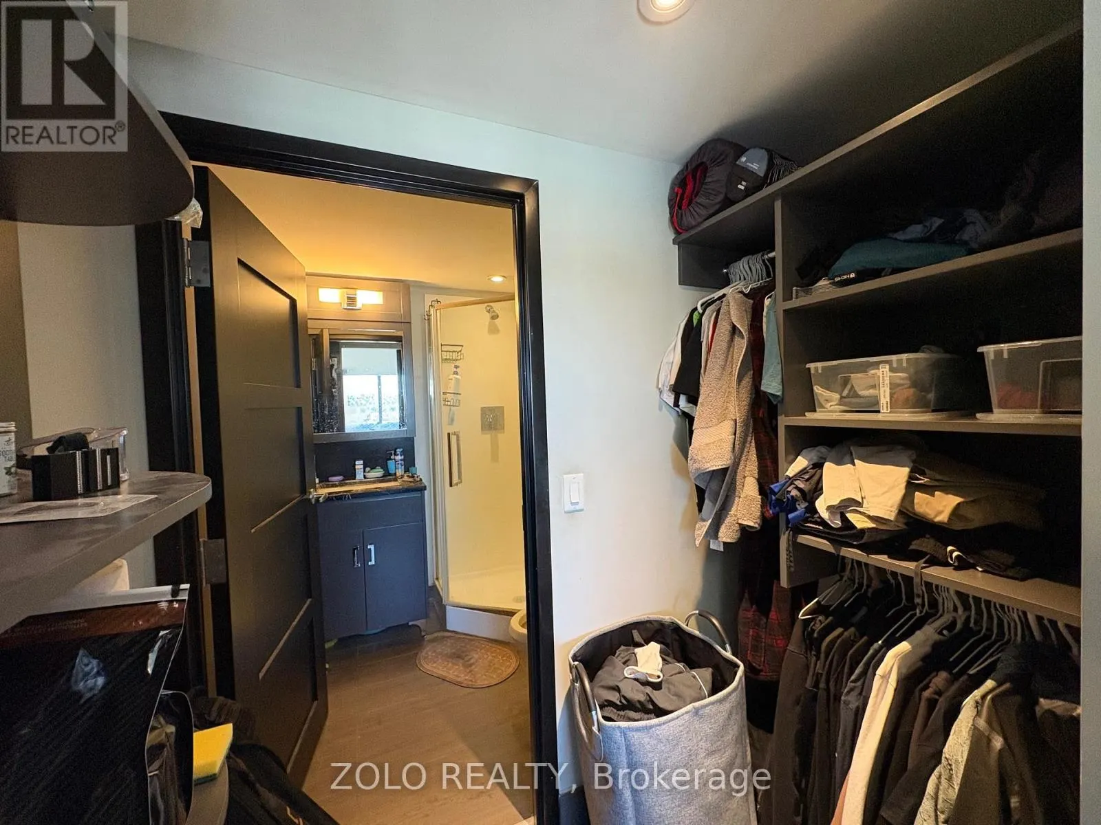 S2301 - 330 PHILLIP STREET
