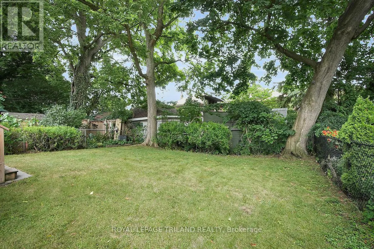 110 WINDSOR AVENUE