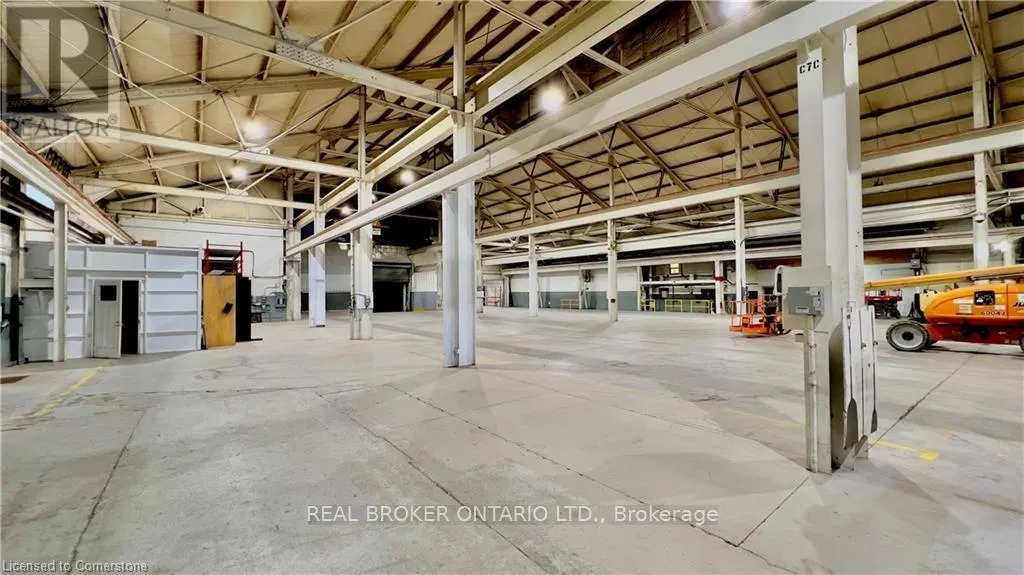243 QUEEN STREET N
