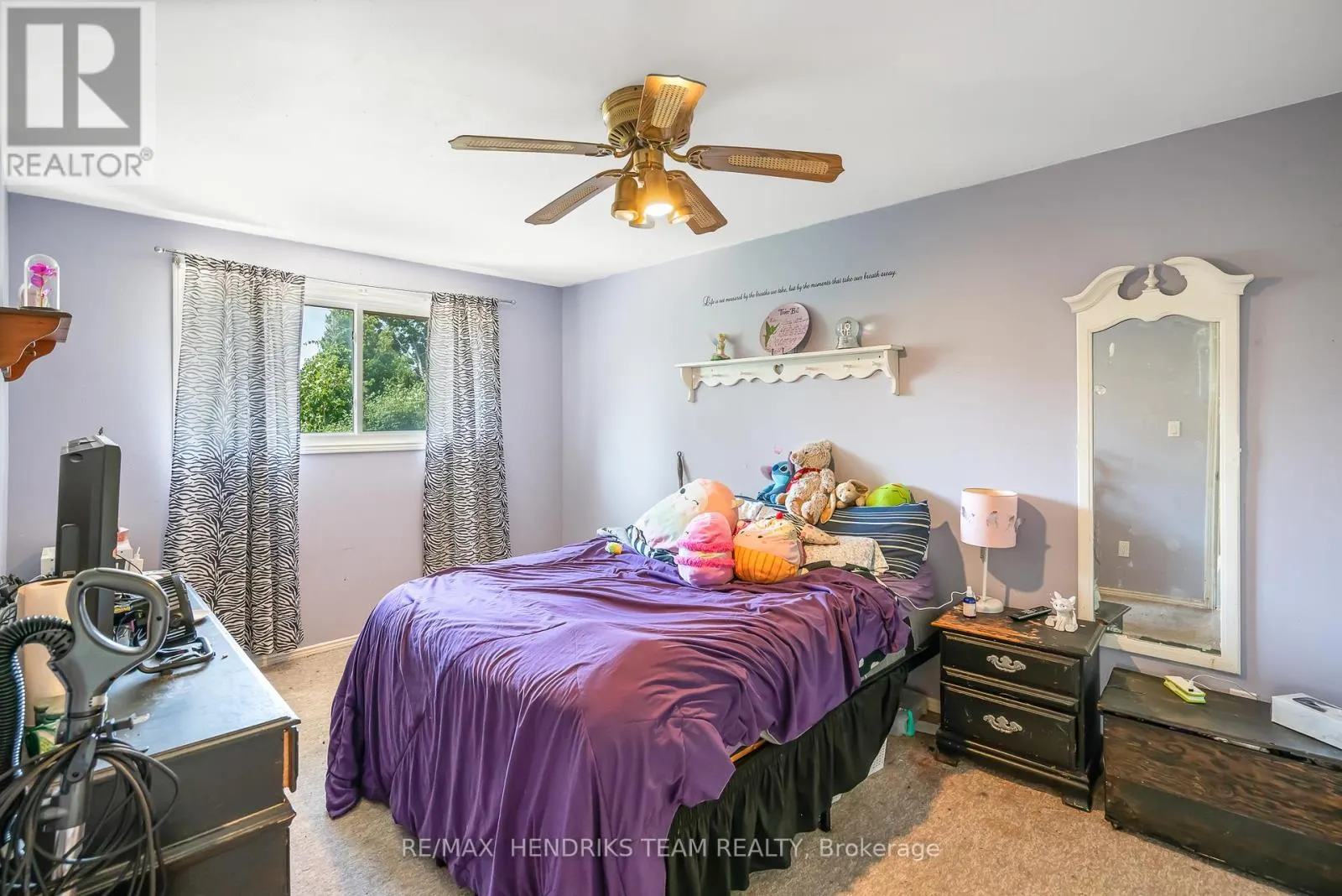 5 WHITTAKER AVENUE