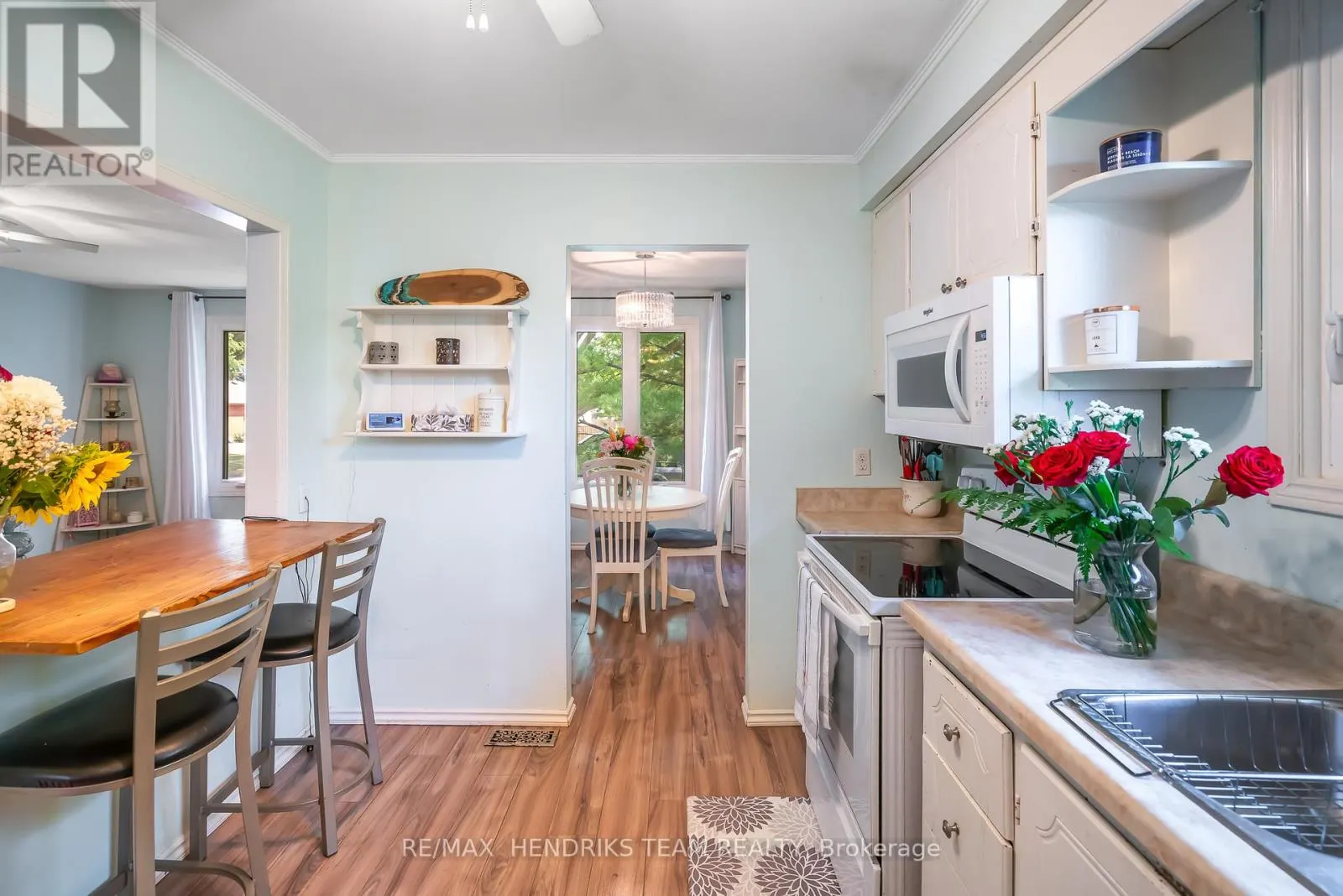 5 WHITTAKER AVENUE