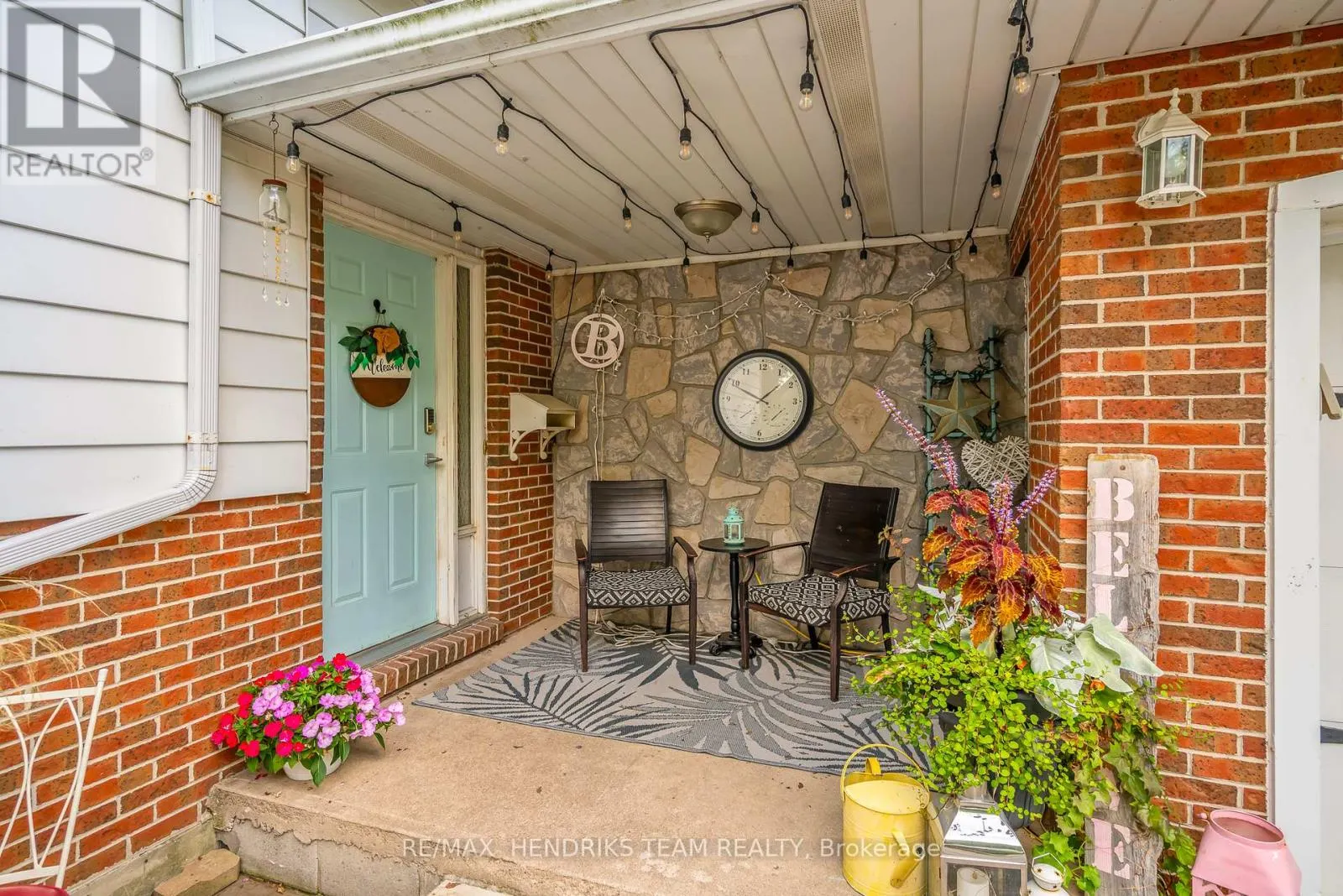 5 WHITTAKER AVENUE