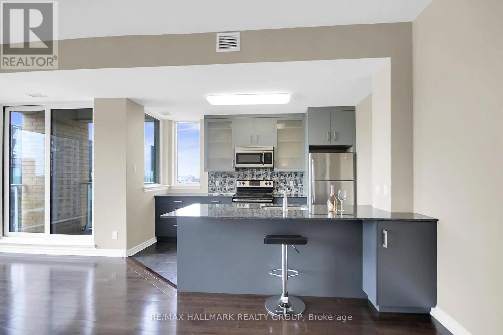1306 - 250 LETT STREET
