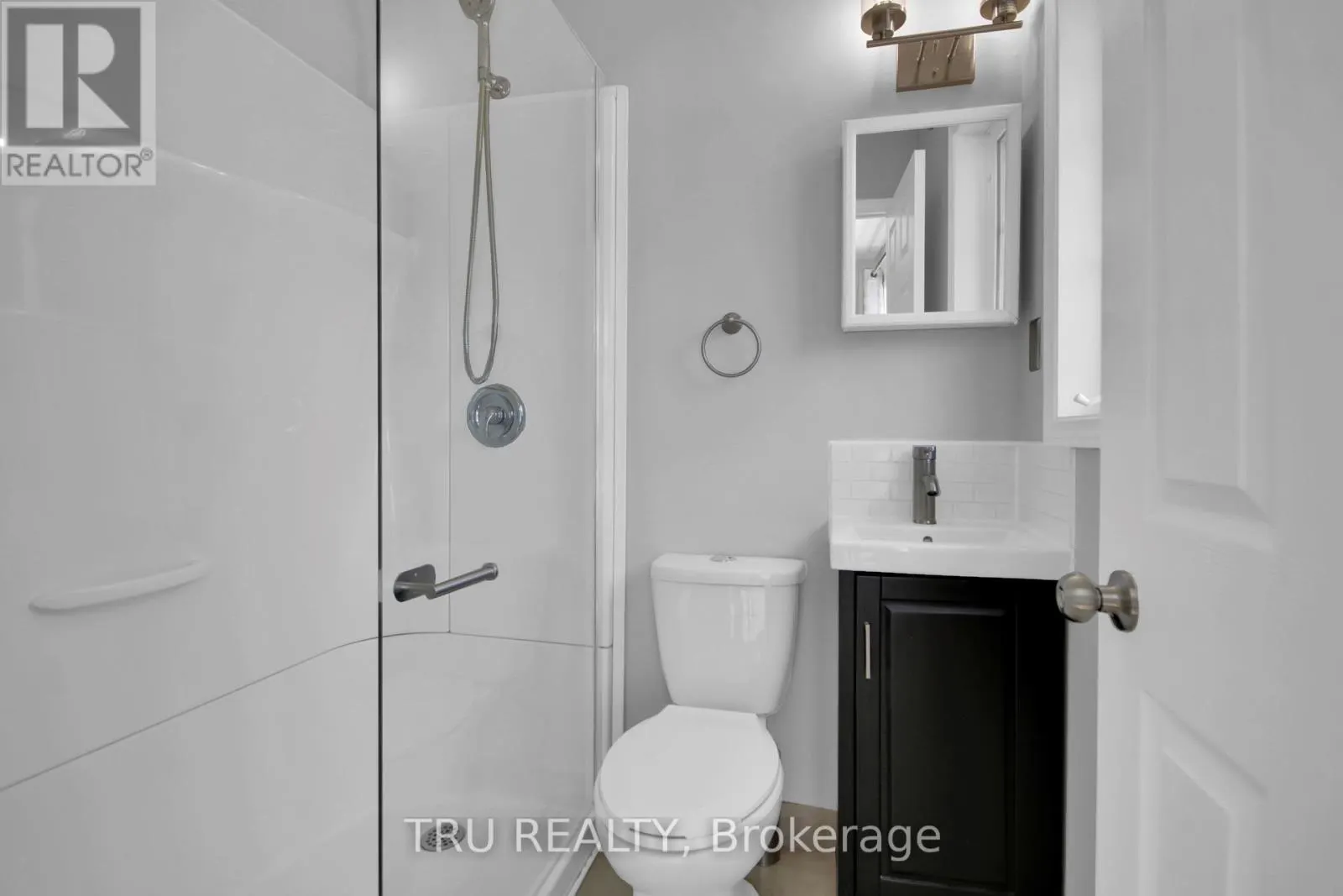 133 KINROSS PRIVATE