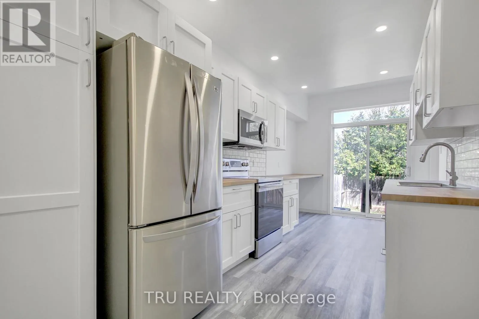 133 KINROSS PRIVATE