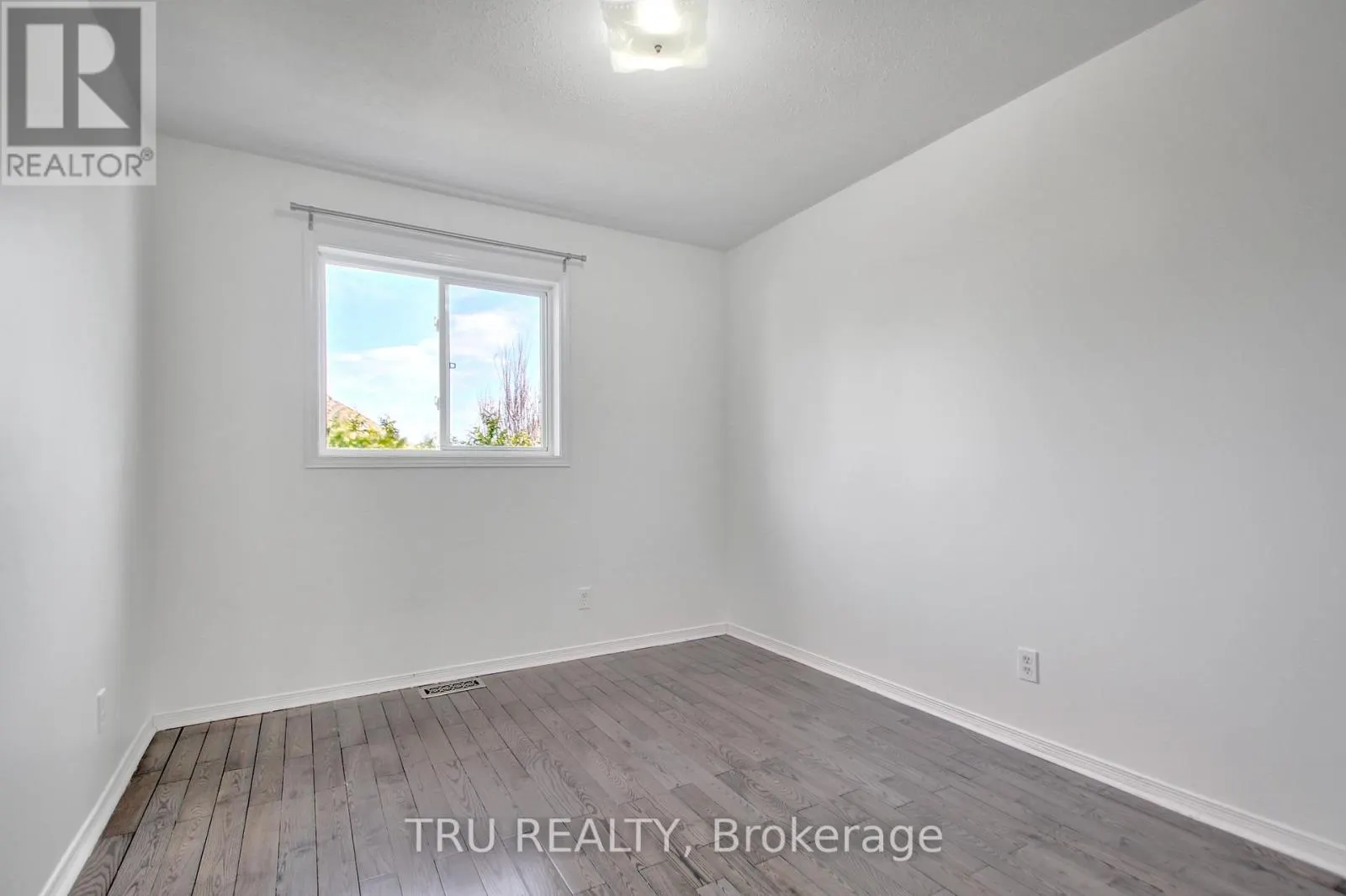 133 KINROSS PRIVATE