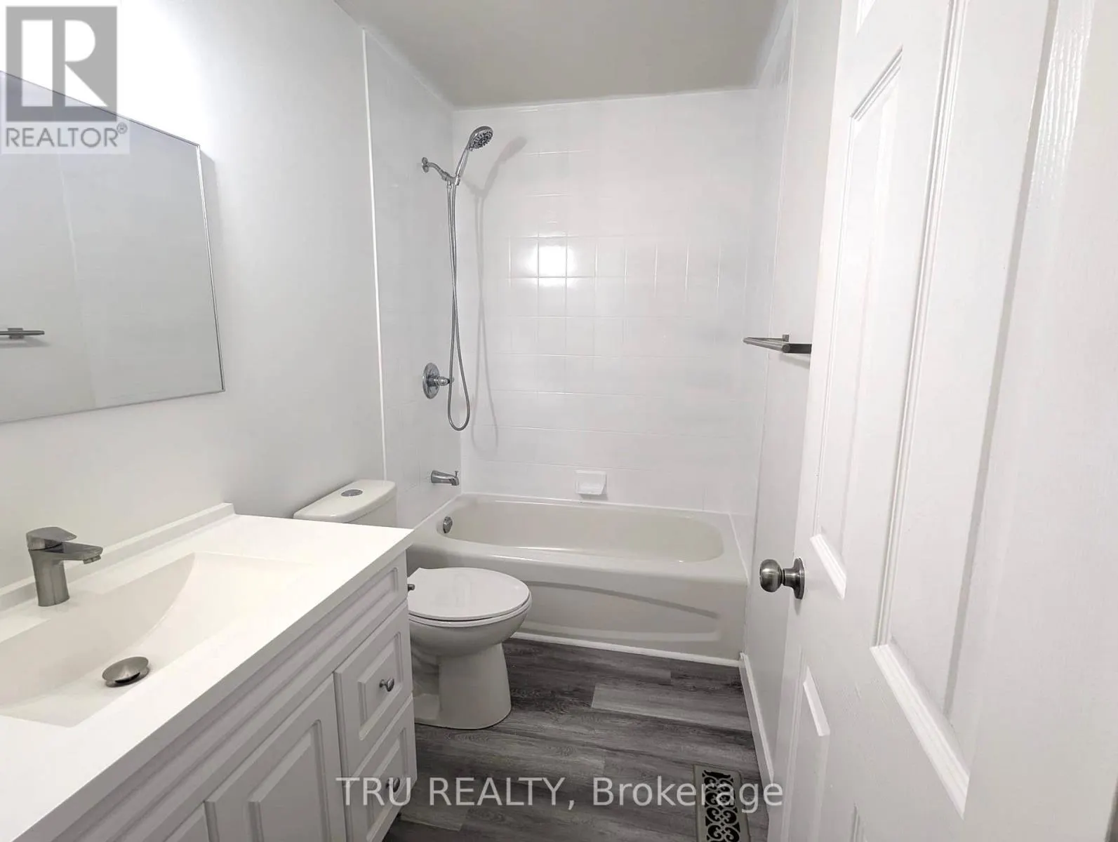 133 KINROSS PRIVATE