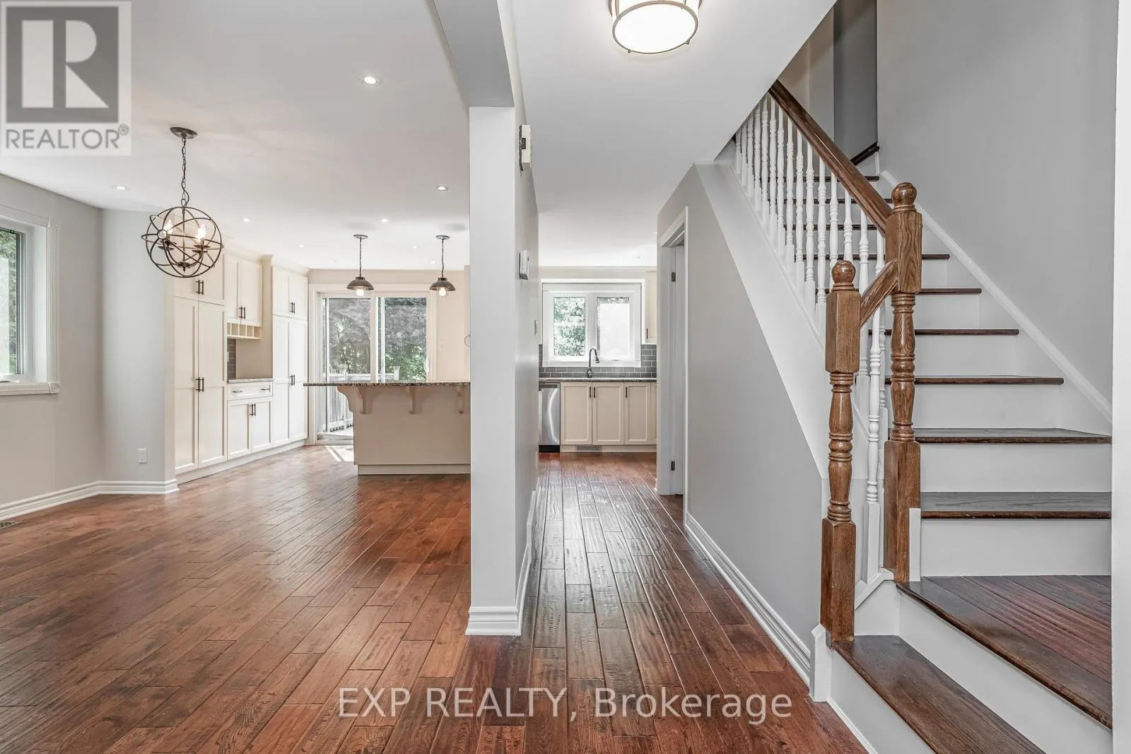 80 COOLSPRING CRESCENT