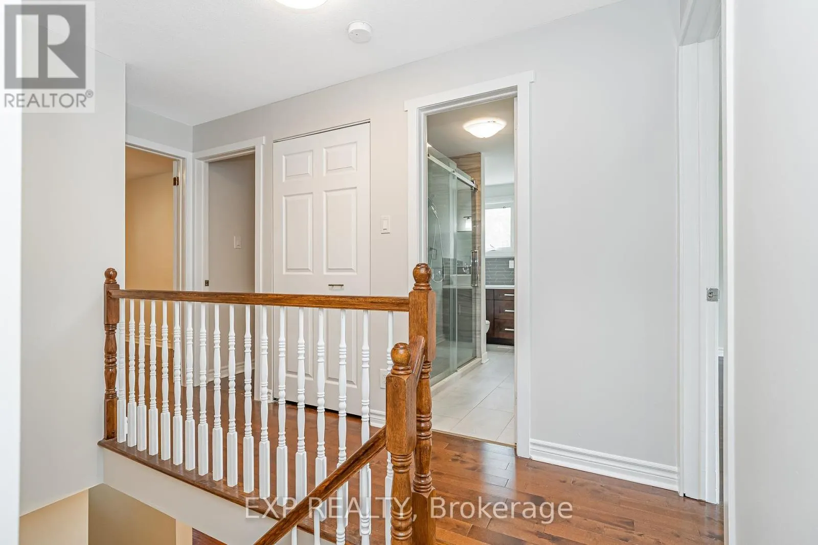 80 COOLSPRING CRESCENT