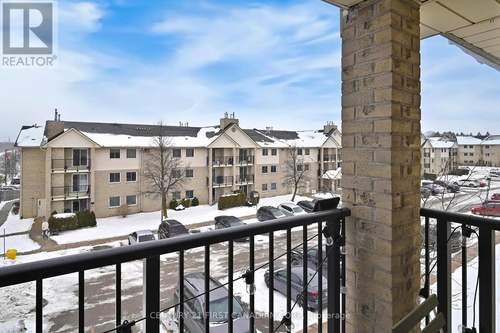 319 - 735 DEVERON CRESCENT, #319