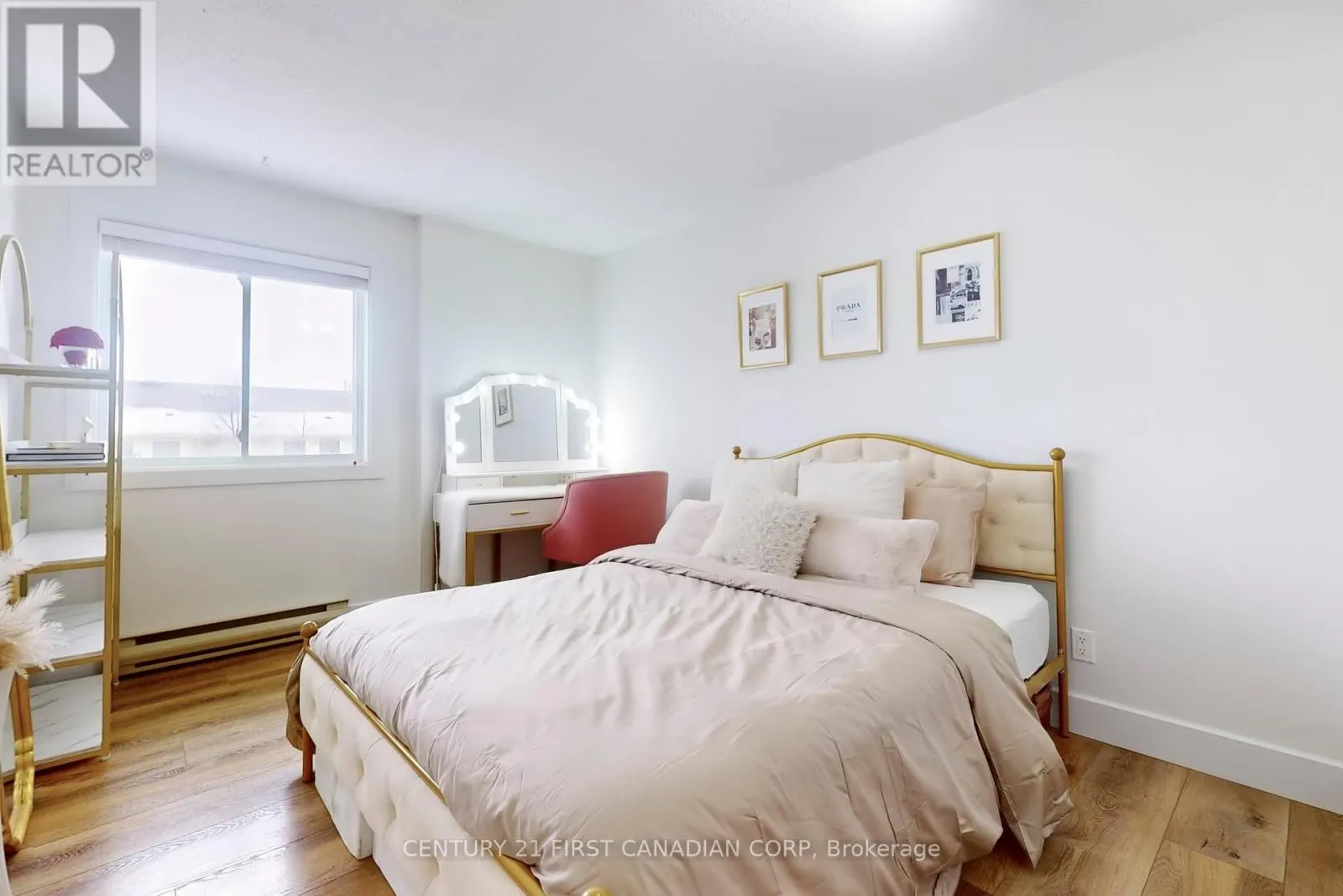 319 - 735 DEVERON CRESCENT, #319
