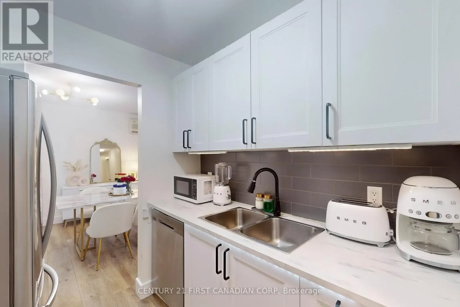 319 - 735 DEVERON CRESCENT, #319