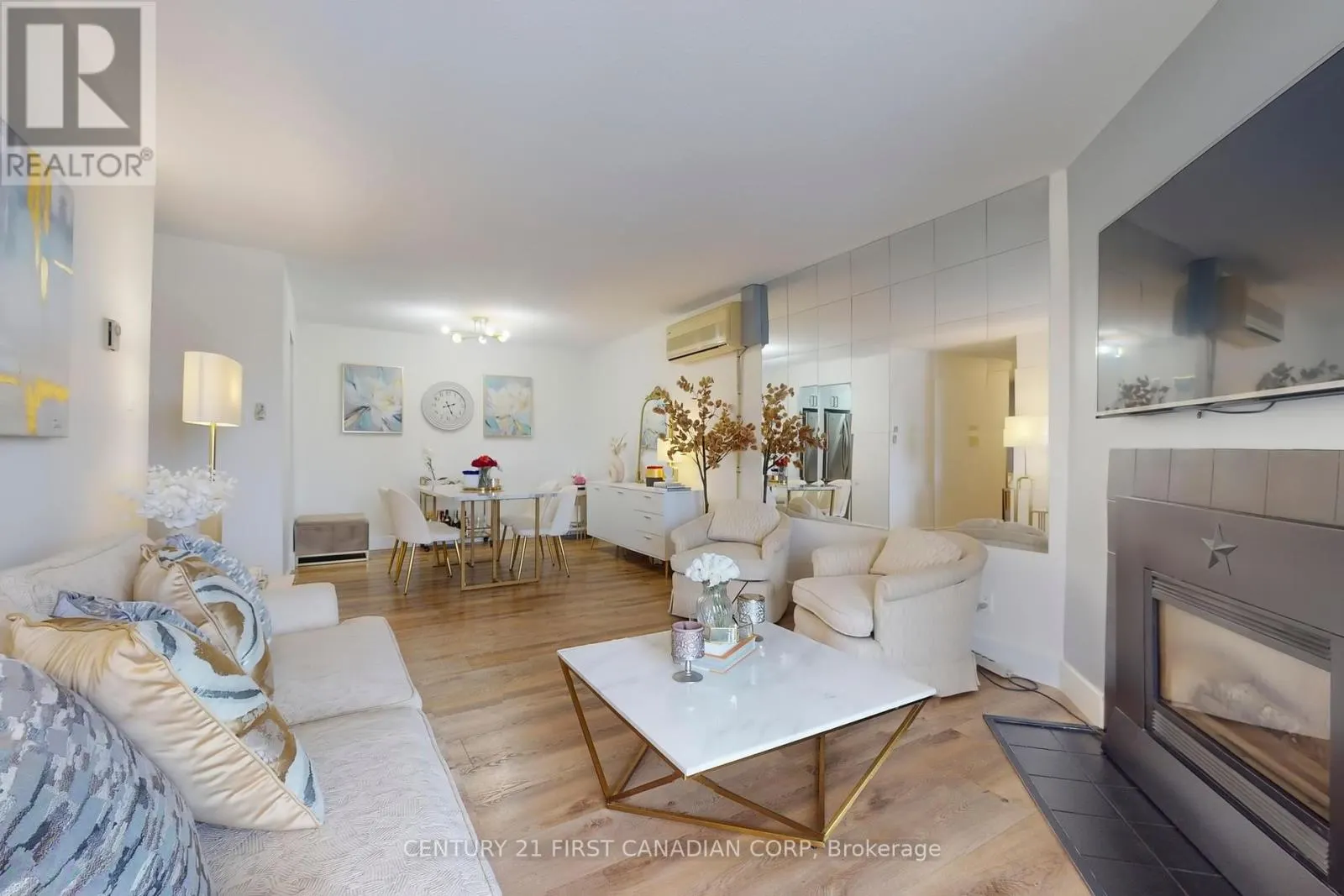 319 - 735 DEVERON CRESCENT, #319